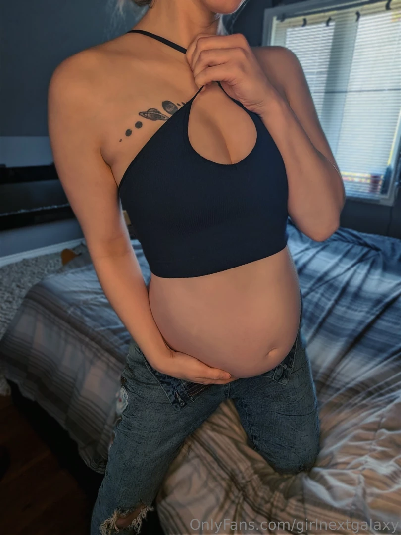 Thanks for being here belly update i m really starting to round out in 