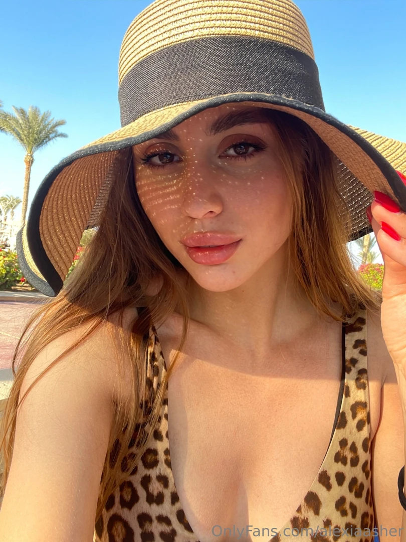 I miss the sea and a warm tan 