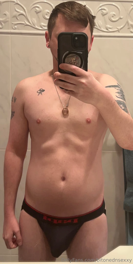 Short guy big package 