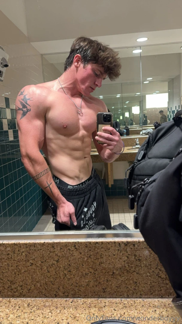 Christmas shopping so stressful 