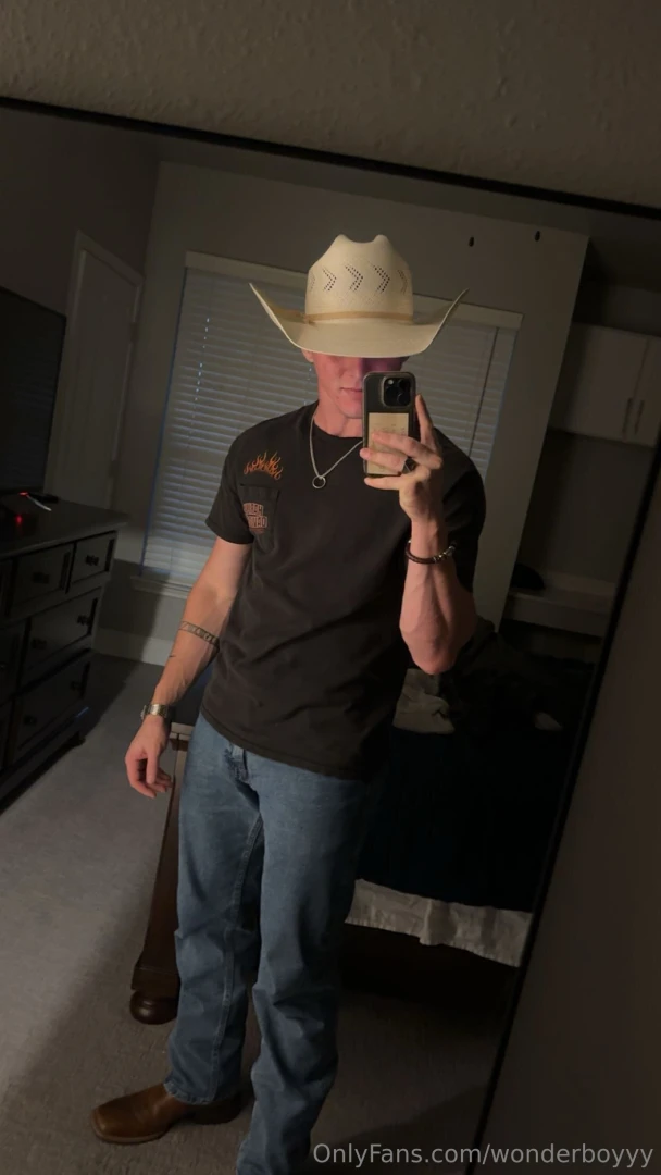 Who likes my new hat part 1 