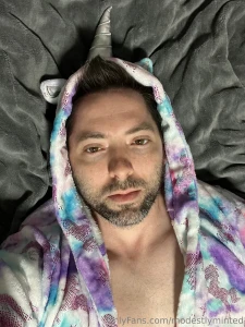 It s cold today i m not a fan of winter