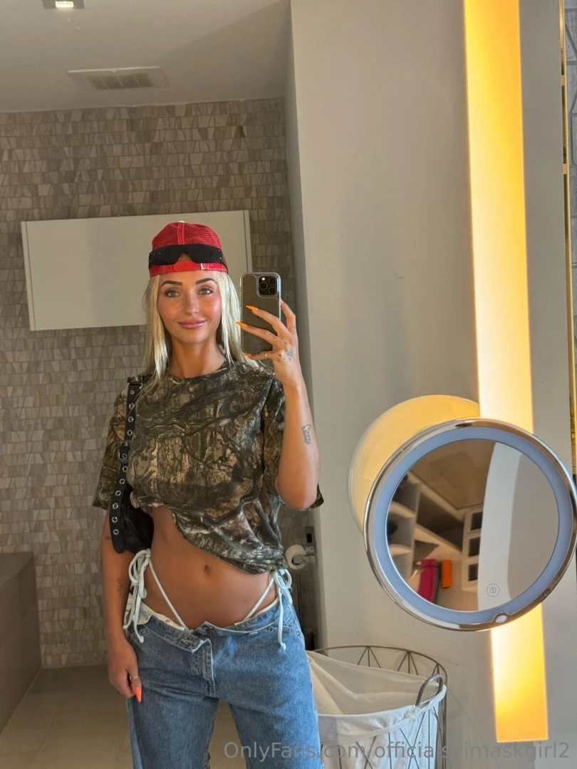 Me in a nutshell part 1 