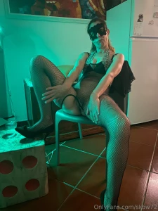 If you wanna watch me no limits no banned naked playing toys solo