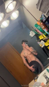 Check your dm s for the full nude photo dump version of these pics