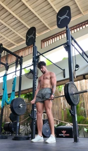 I got that good stuff that you want let me be your pusher pusher part 1