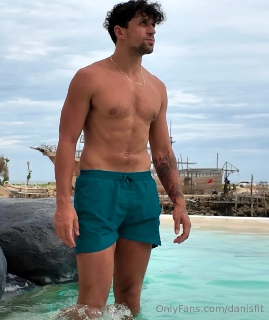 Guess who s back part 118 