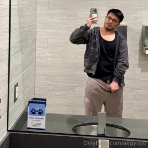 Couple spots left for 35 off my vip cum join me https onlyfans com