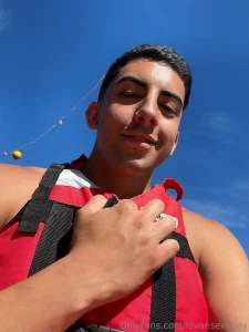 Hey bbs this was from yesterday when i went to the river to fish and part 1