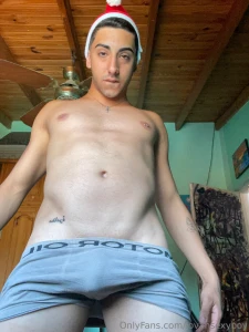 Hi bb anxious for the holidays me too and my big cock too because it