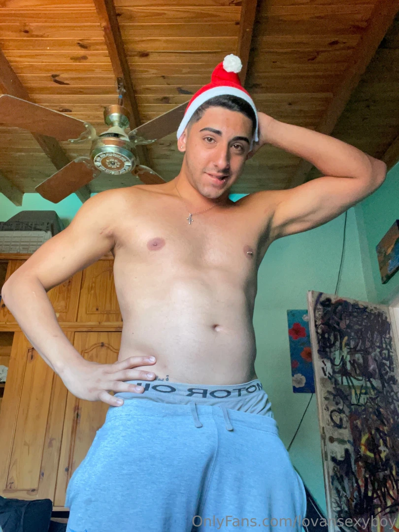 Hi bb anxious for the holidays me too and my big cock too because it part 6 