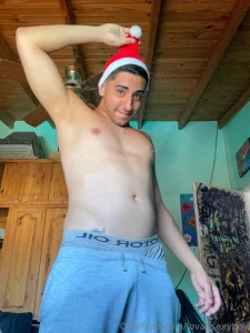 Hi bb anxious for the holidays me too and my big cock too because it part 3