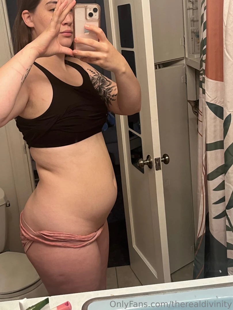Lol waking up to a permanent layer of fat covering my entire belly part 2 