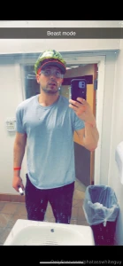 Heyyyy is there anyone available right now to help me out with 50 on