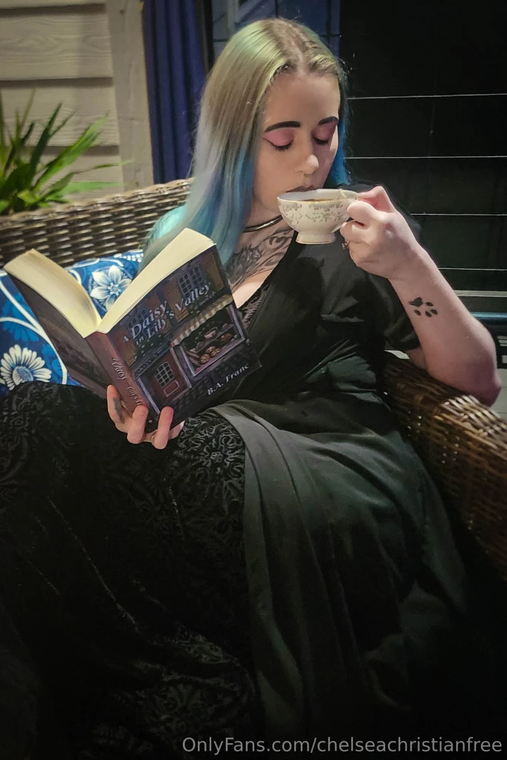 I have such wonderfully talented friends brittani wrote this wonderful part 3 