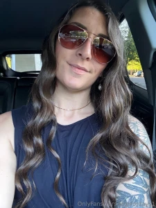 Caught lookin this good while the engine s off