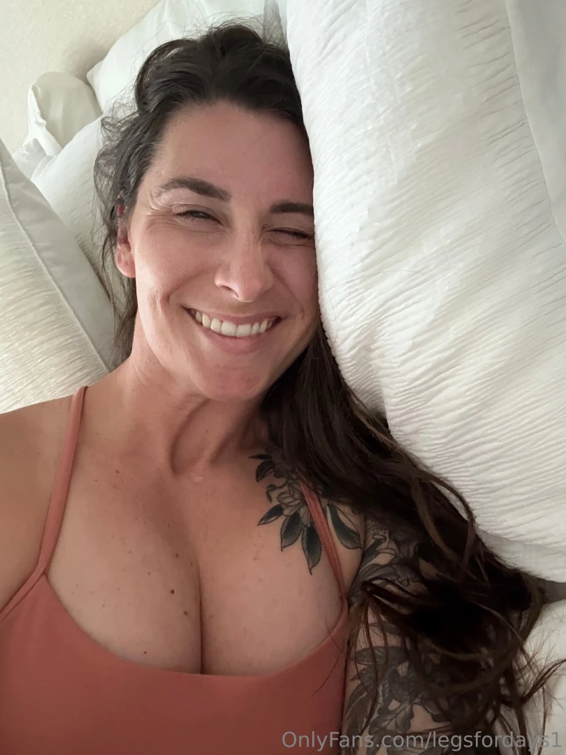 Still in bed but already in your head 