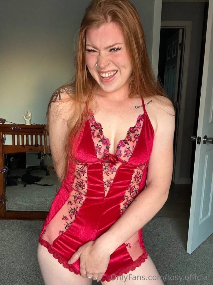 Does squirting turn you on i m kinda curious be a good boy and dm me 