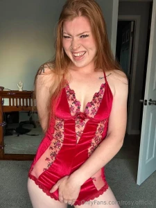 Does squirting turn you on i m kinda curious be a good boy and dm me