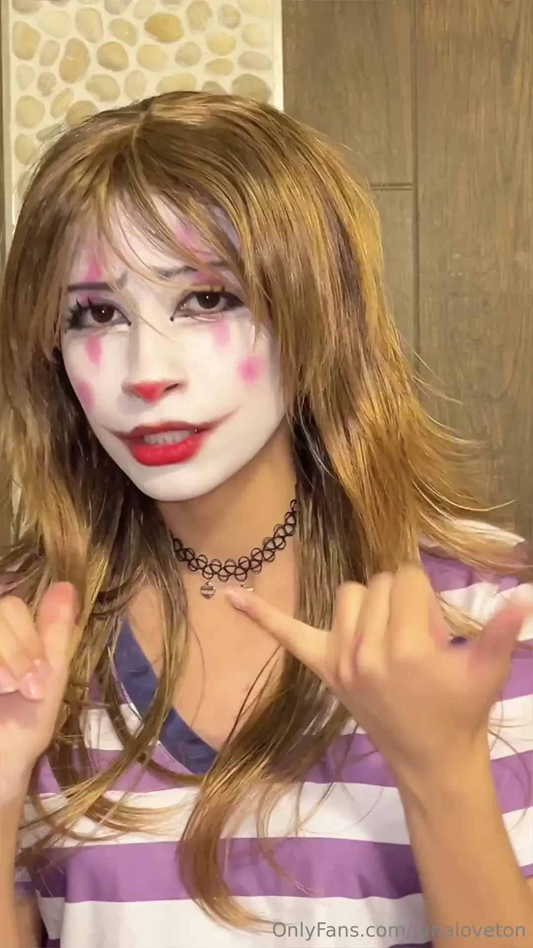 Do you like clowns or are you afraid of them part 2 