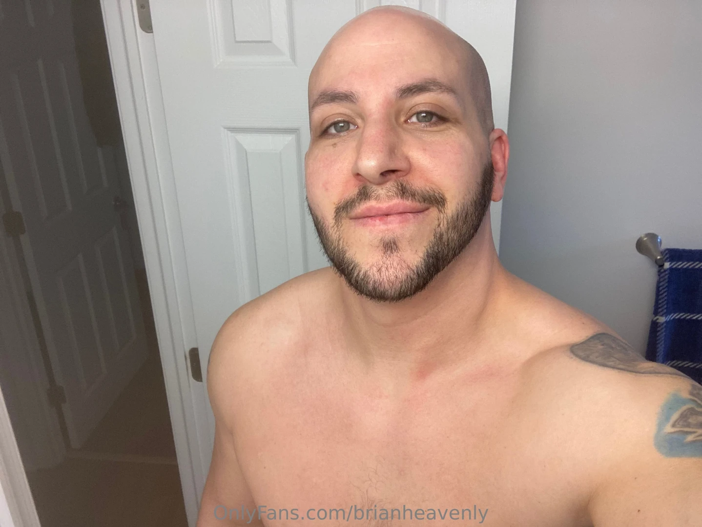 Happy saturday naked photo drop in 3 2 