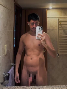 Free tomiwild vip tomiwildvip big uncut juicy ass always horny live part 8