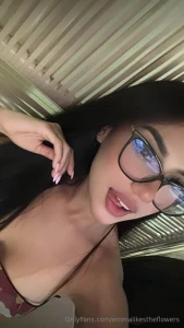 I m dancing alone in my room like i m at a party and honestly i think