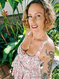 Confidence is my favorite accessory bestmomannavon