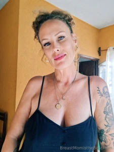 Tropical vibes and endless smiles