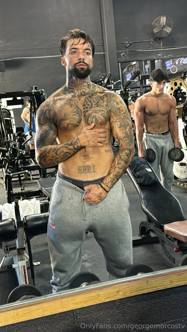 First 50 subs get 2 weeks free on my vip page georgemorcos https 