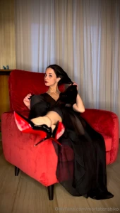 Ti piacerebbe giocare con le mie scarpe domani un nuovo contenuto