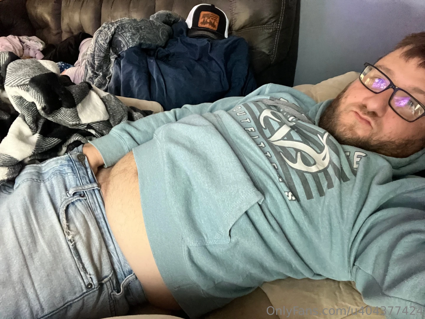 What am i holding 