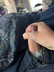 Dick cumshot who wants a vid part 1