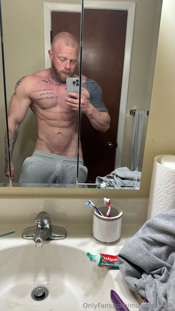 Who doesn t love a nice v taper for valentines 