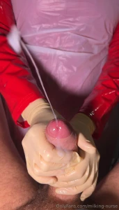 Super fast gloved handjob this is probably the fastest he s came for