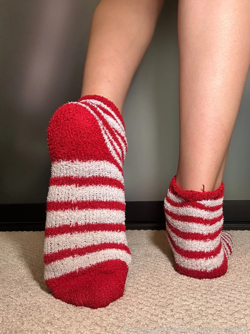 Can you tell i love christmas socks which ones are your favorite part 9 