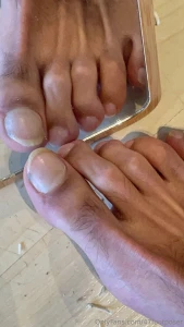 Guys i m so sorry but i had to do this i needed to cut my toenails as part 8