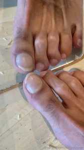 Guys i m so sorry but i had to do this i needed to cut my toenails as part 2