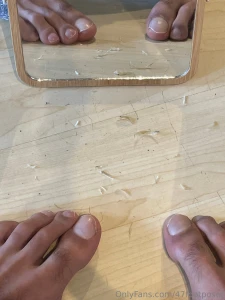 Guys i m so sorry but i had to do this i needed to cut my toenails as part 10