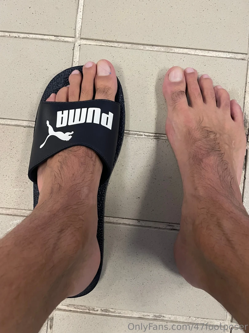 In the locker rooms barefoot or flip flops part 1 