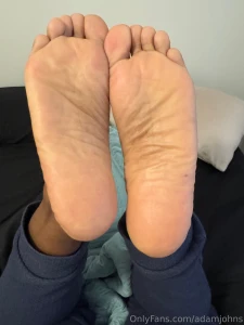 Feet part 407