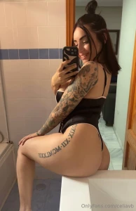 Una sonrisa p cara con un secreto solo para ti adivinas cu l es