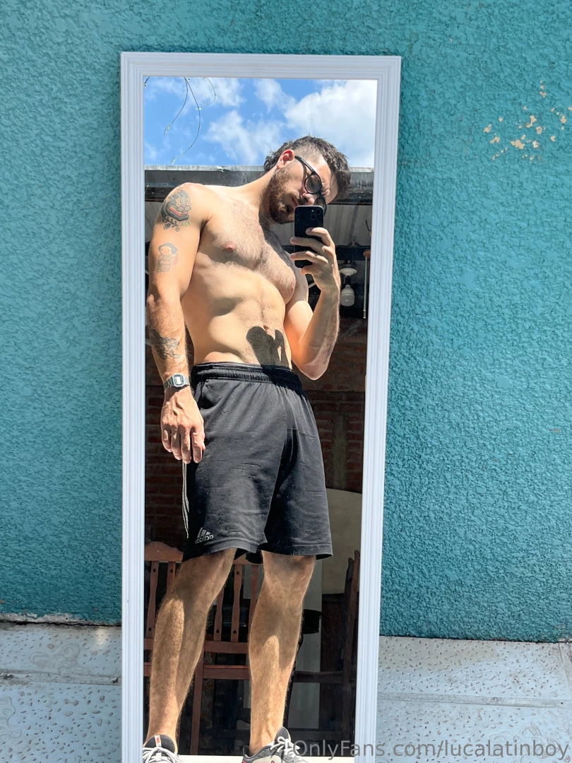 Selfie on the mirror 