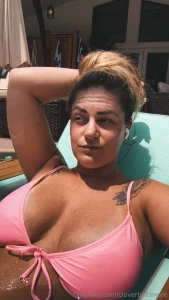 Going live tonight at 9pm est i should have someone with me