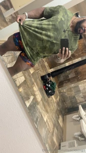 Do you like thick hard muscular smooth legs if so this is for you