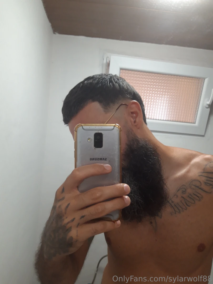 I m getting better to cut my own hair what you think 