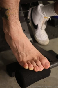 So distracted during my workout my feet were getting so hot and sweaty part 5