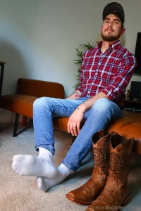 Calling you over so you can take my boots off and sniff these warm part 2