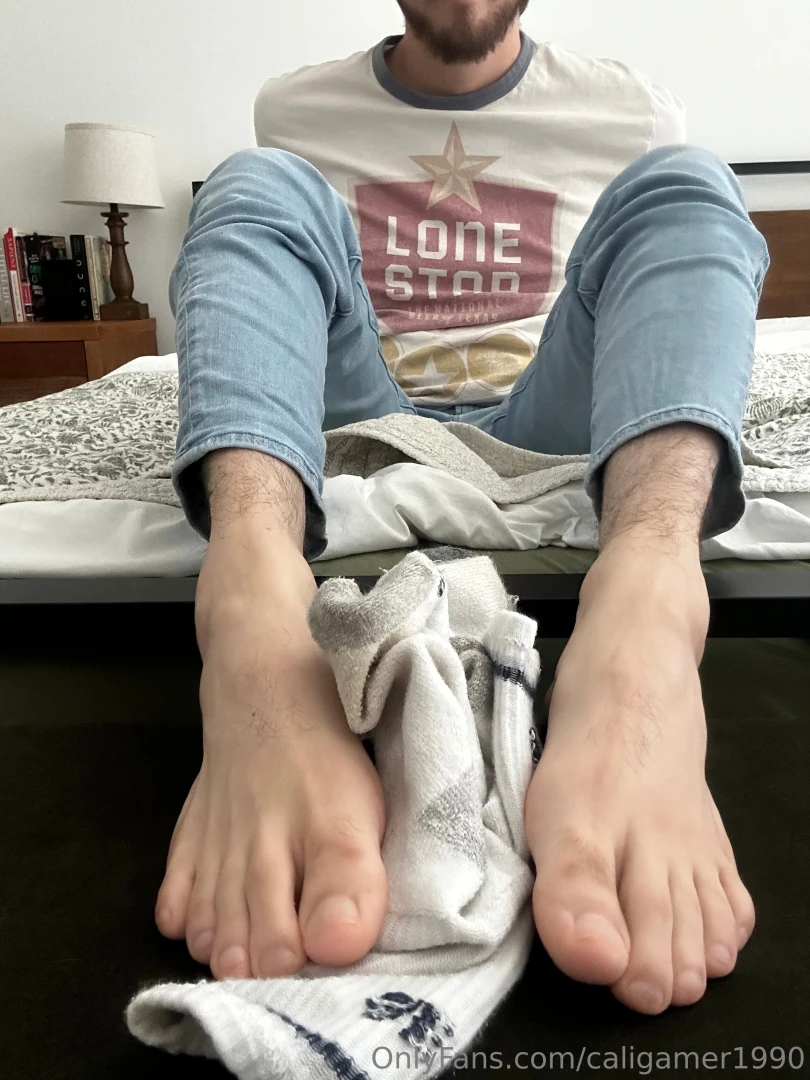 Doubling up on two pairs of smelly socks today i couldn t help but part 8 