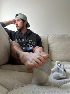 Fulfilling the urge to sniff my smelly socks and sweaty toes has me part 5